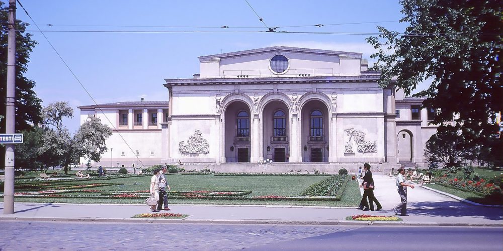 opera romana din piata victor babes cartier cotroceni poze vechi